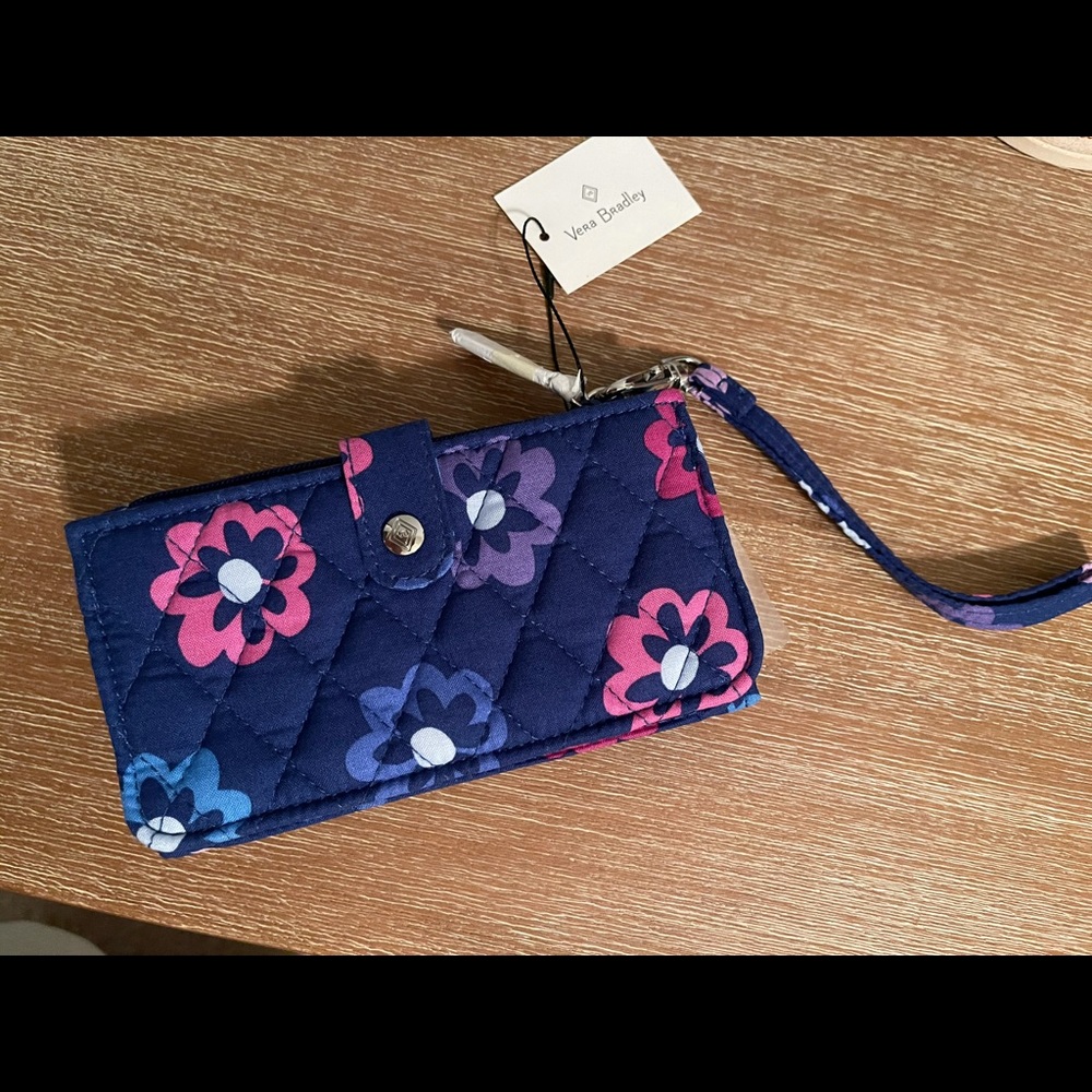 Vera Bradley Smartphone Wristlet